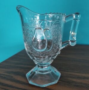 Vtg. Baltimore Pear Clear Creamer by Jeannette.